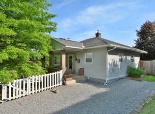 124 Clinton St, Mc Kees Rocks, PA 15136