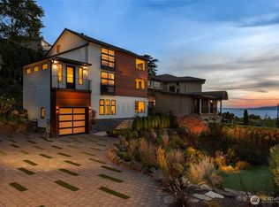 4527 W Raye Street, Seattle, WA 98199