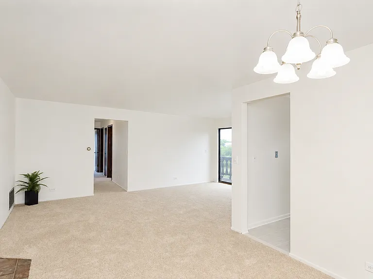 1956 N Hidden Creek Cir #3 — Photo 9