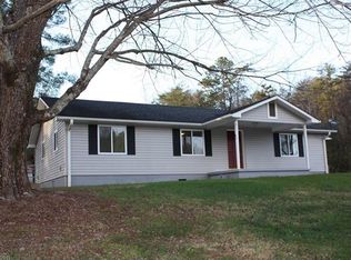 80 Kelsey Ln, Mill Spring, NC 28756