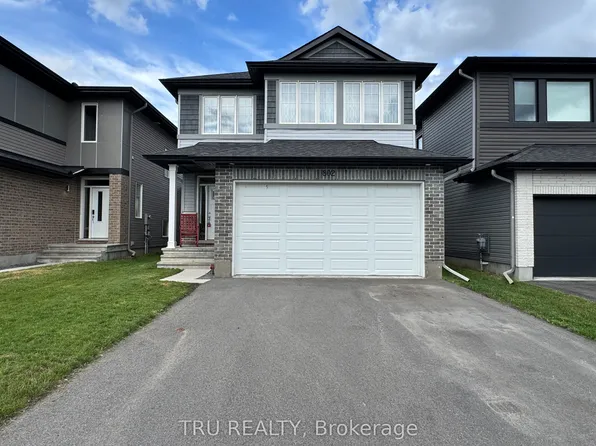 802 Sendero Way, Ottawa, ON K2S 2W8