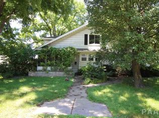 2503 W Heading Ave, West Peoria, IL