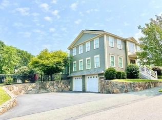 114 Range Heights Rd, Lynn, MA 01904