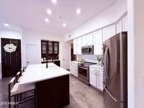 11000 N 77th Pl #1057