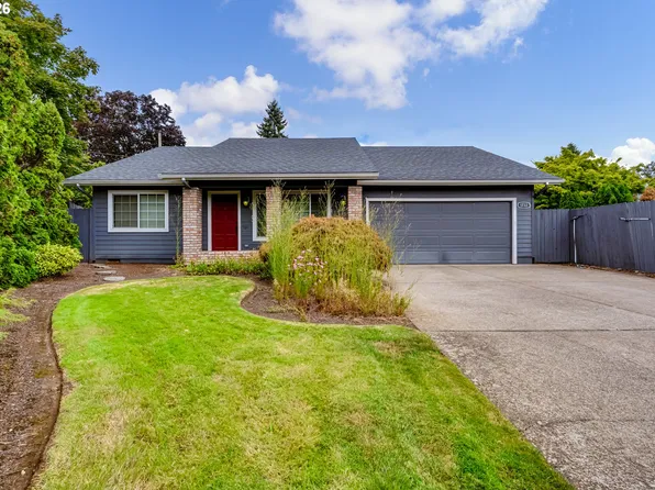 1733 Crescent Ave, Eugene, OR 97408