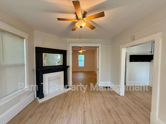 5th image of 611 W 44th St