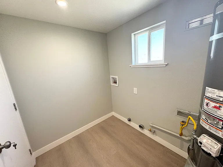 123 S K St — Photo 11