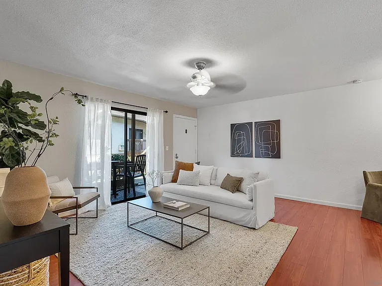 6354 Rancho Mission Rd #523 — Photo 4