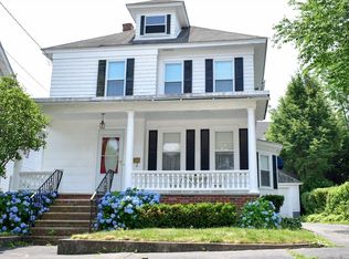 30 Troy St, Lowell, MA 01851