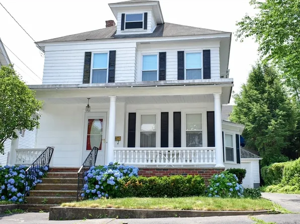 30 Troy St, Lowell, MA 01851