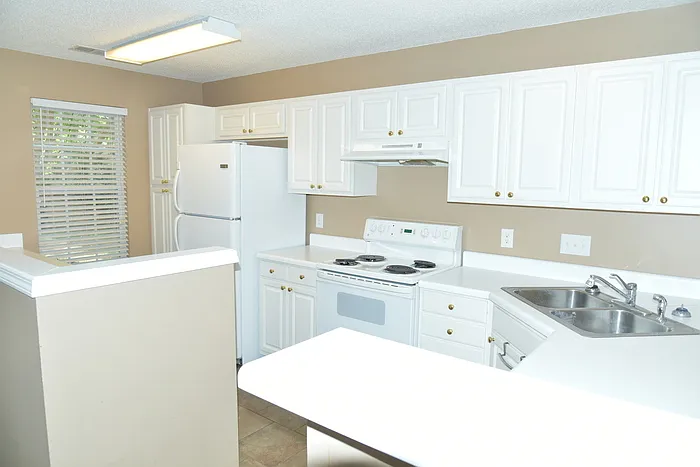 9630 Jack Russell Ct — Photo 5