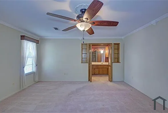 16318 Southampton Dr — Photo 14