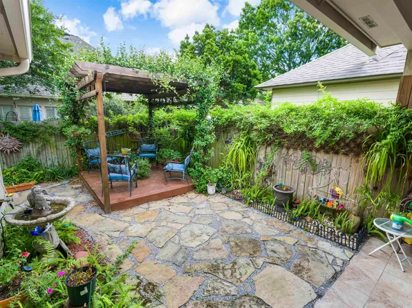 3312 Vintage Ct, Baton Rouge, LA 70809