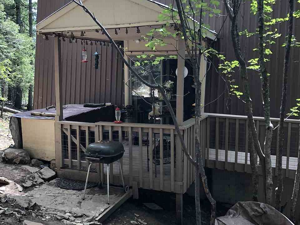 1st image of 704 Balsam Ln