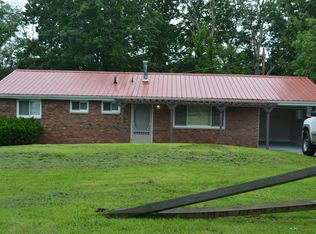 1561 Clearview Heights Rd, Charleston, WV 25312