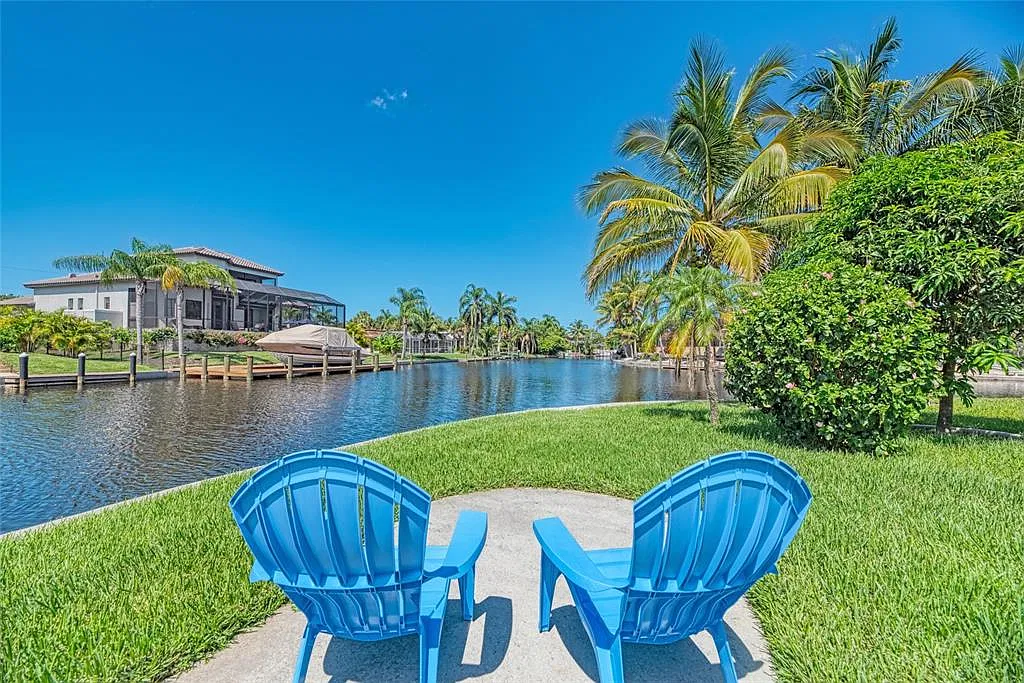 2 bed, 2.0 bath, 1424 sqft, $5,000 — Photo 4