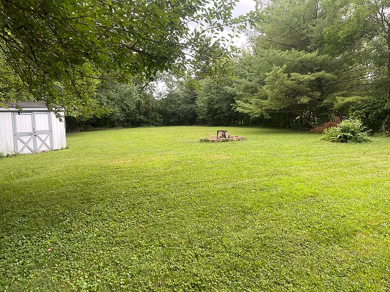 1403 E Main St — Photo 6
