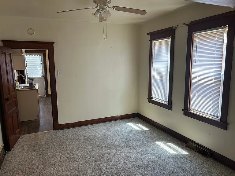436 S 4th Ave — Photo 8