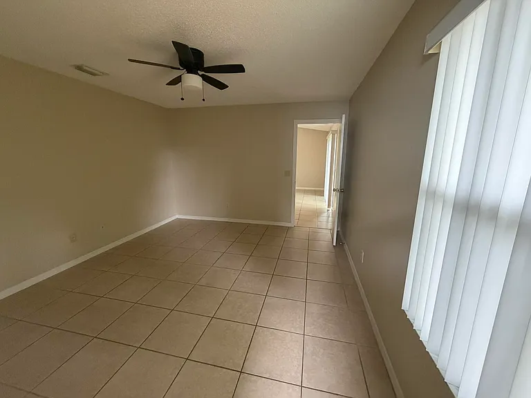 2342 SW Bayshore Blvd — Photo 12