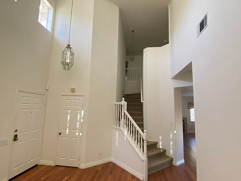 1916 Sienna Ln — Photo 6