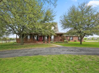 822 Eagle Point Rd, Van Alstyne, TX 75495