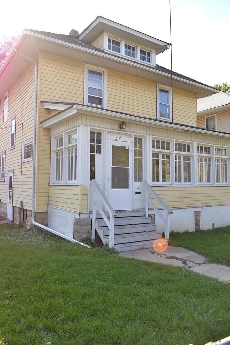 516 Whitley Ave photo 1