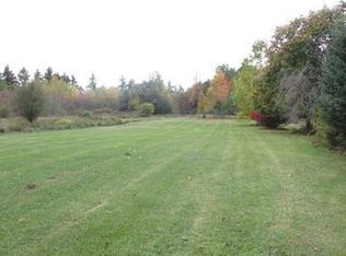 915 Northfield Rd, Lunenburg, MA 01462