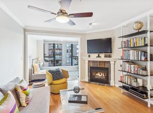175 E 10th St #206, North Vancouver, BC V7L 4W1