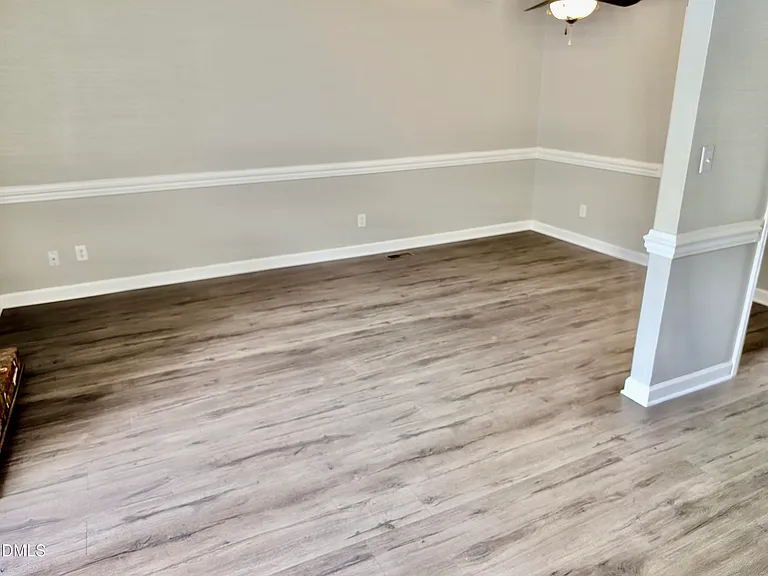 2849 Bedfordshire Ct — Photo 5