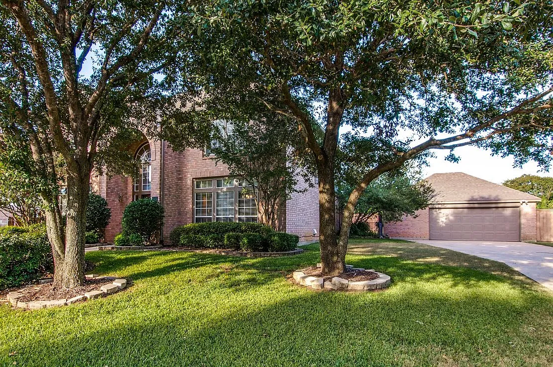 4 bed, 3.5 bath, 3517 sqft, $5,000 — Photo 3