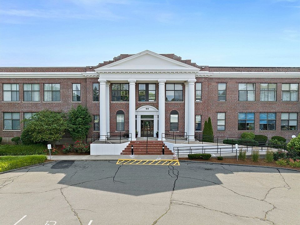 1st image of 90 Sea St APT 134