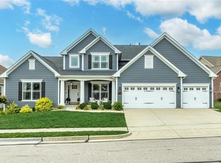 2421 August Grove Ct, Ballwin, MO