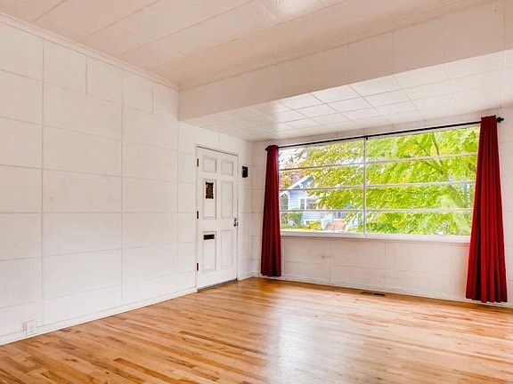Bright living space