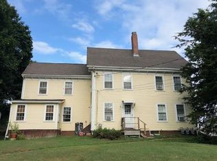 7 Martin St, Essex, MA 01929