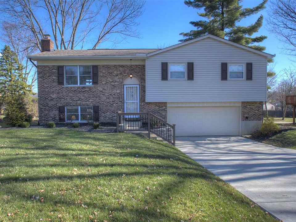 1st image of 2722 Pineview Dr