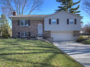 2722 Pineview Dr, Villa Hills, KY 41017