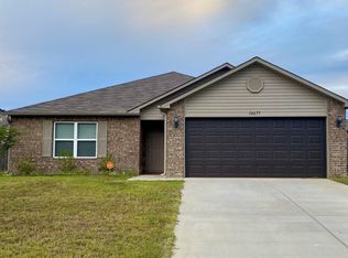 14677 Skyline Dr, Little Rock, AR 72202