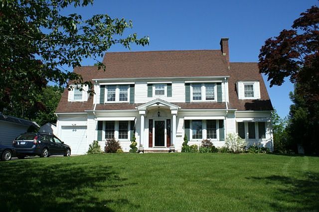 680 Ridge Rd 2400 sq ft