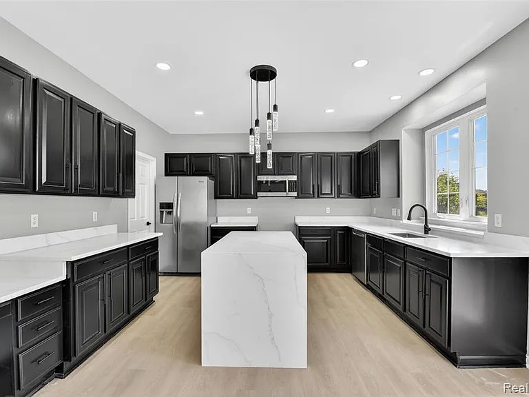 8862 Prairie St — Photo 29