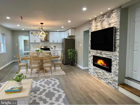 214 E Somerdale Rd, Somerdale, NJ 08083