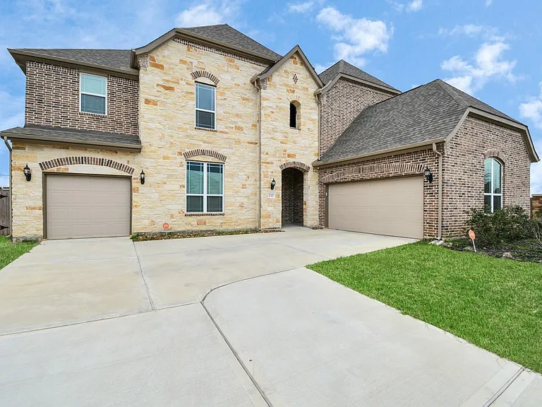21302 Rose Loch Ln — Photo 1