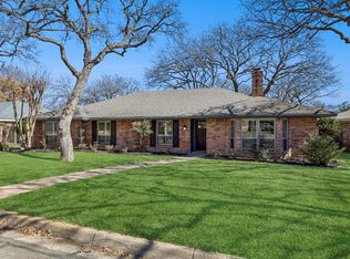 2703 Baldwin Dr, Arlington, TX 76012