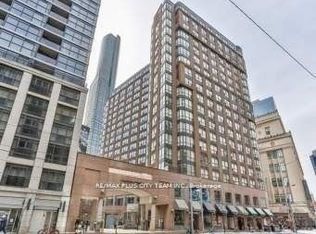 7 Carlton St #401, Toronto, ON M5B 2M3