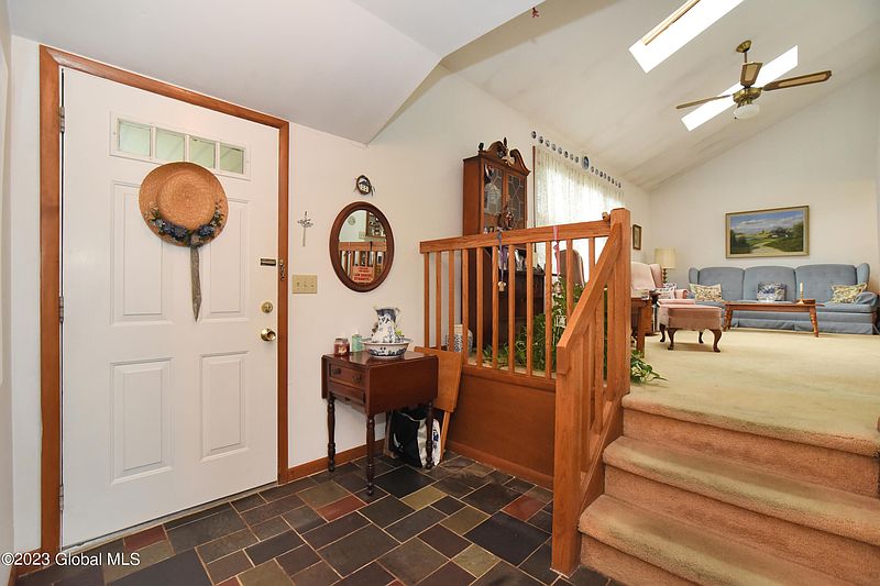 2nd image of 15 Murray Drive
