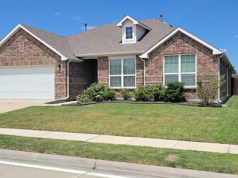 8020 Horseman Rd — Photo 5