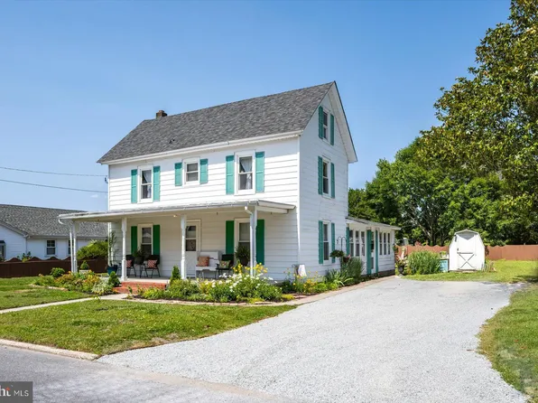 417 S Church St, Snow Hill, MD 21863