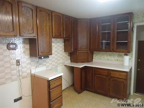 4th image of 1334 Palisades Way