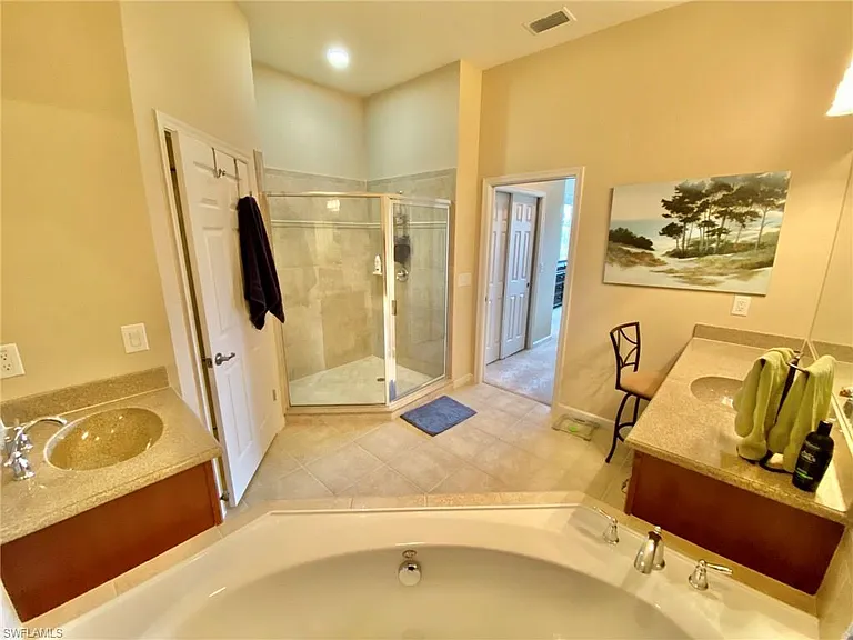 12908 New Market St #201 — Photo 17