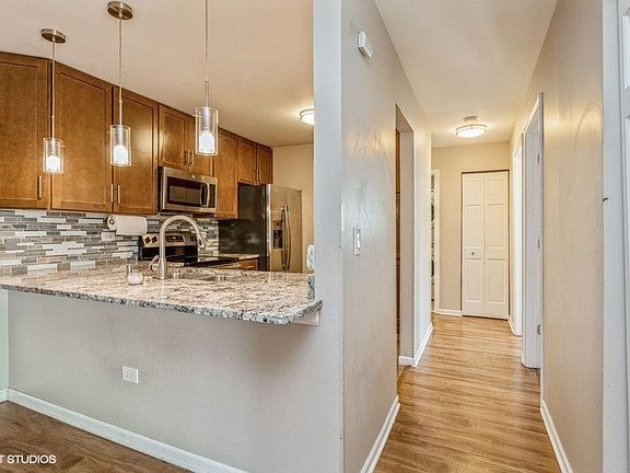 4th image of 756 Prescott Dr APT 111