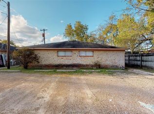 204 Lynn Dr Unit B, Bryan, TX 77801
